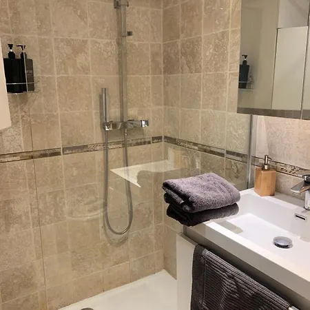 Palm Studio Proche Cannes Centre * לה קאנה